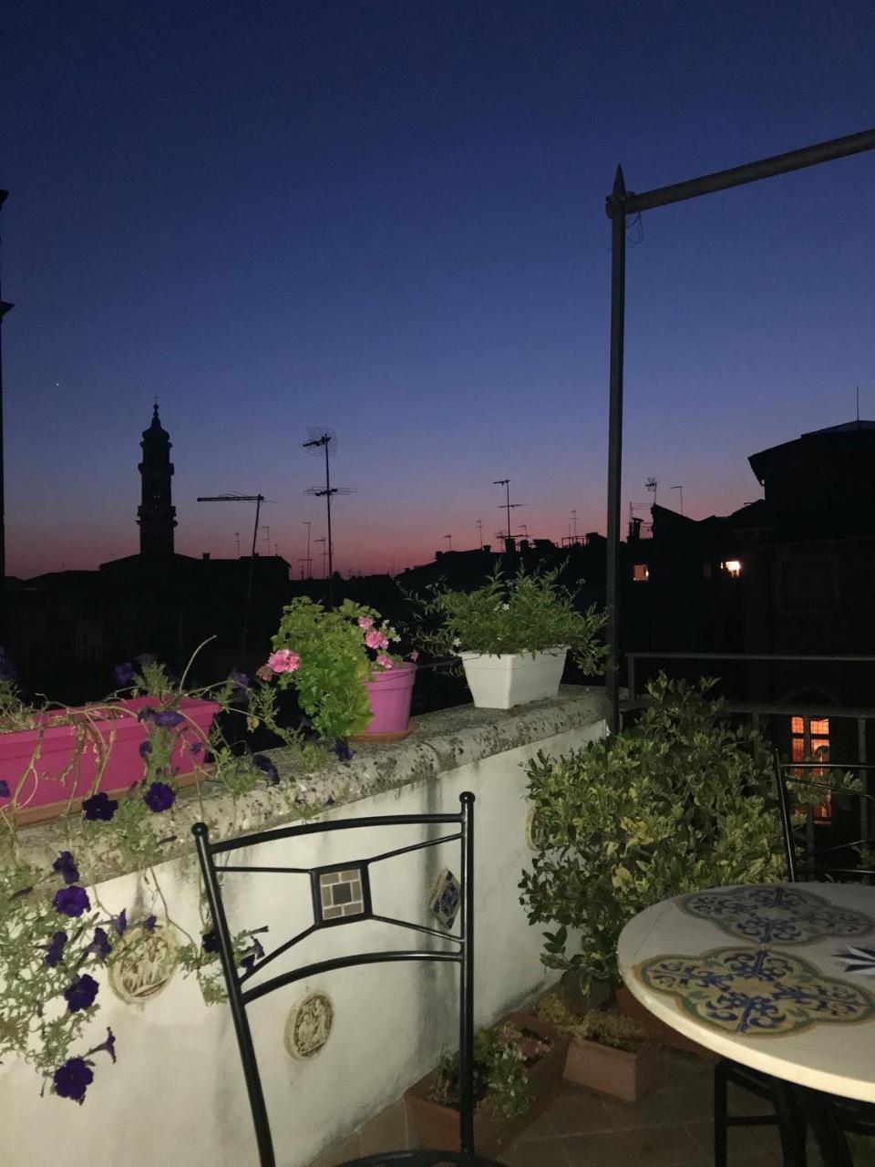 B&B La Terrazza Dei Miracoli Venecia Exterior foto